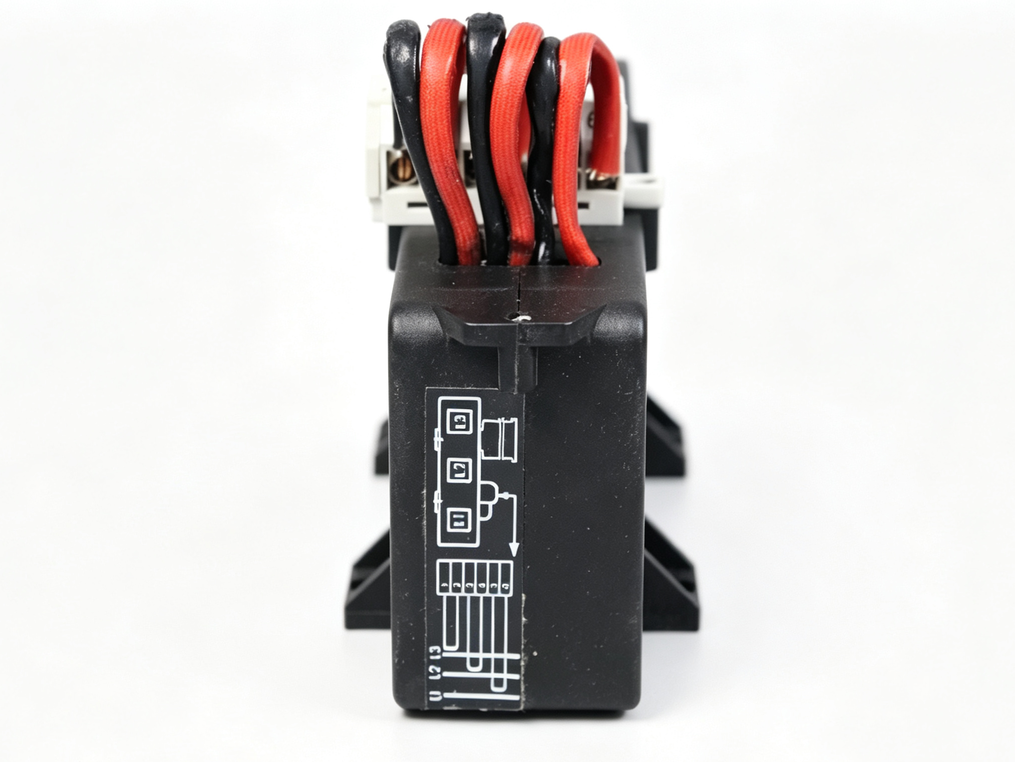 abb 1sca022193r7830 ot switch disconnector auxiliary component for industrial power isolation and electrical control applications abb 1sca022193r7830 ot switch disconnector auxiliary component for industrial power isolation and electrical control applications