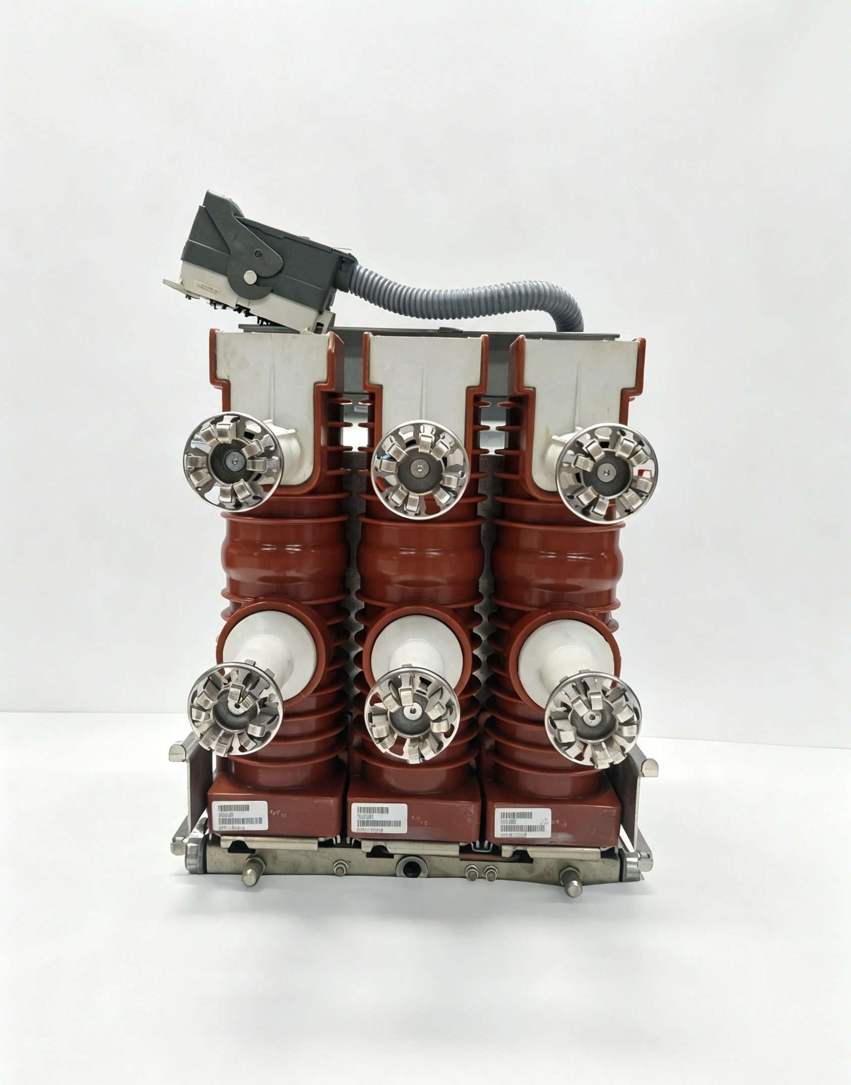 abb 1vcd400007 hd4/p 12.06.25 medium voltage sf6 gas insulated withdrawable circuit breaker abb 1vcd400007 hd4/p 12.06.25 medium voltage sf6 gas insulated withdrawable circuit breaker